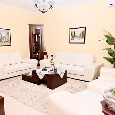 Heart Of Tirana Villa Экстерьер фото