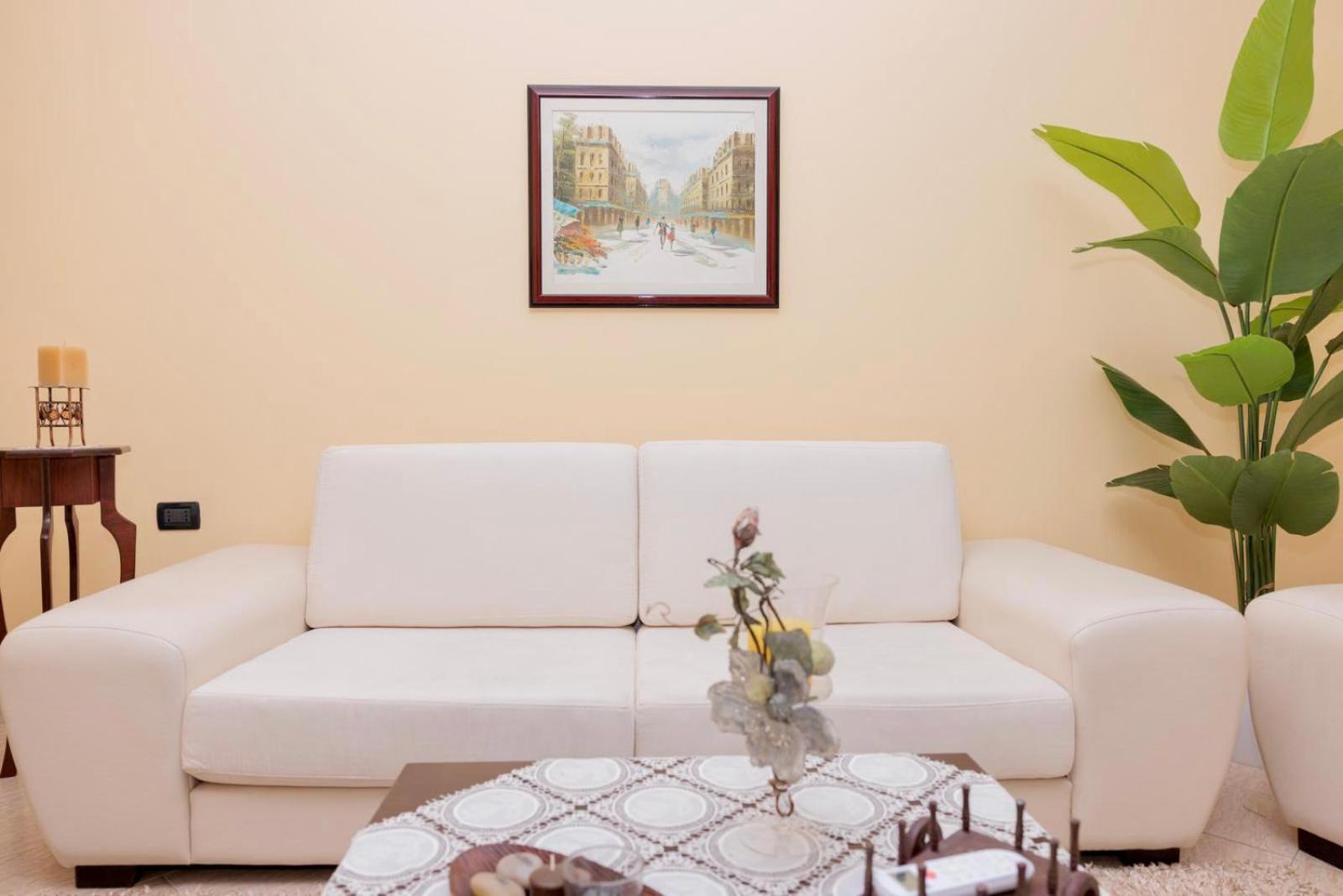 Heart Of Tirana Villa Экстерьер фото